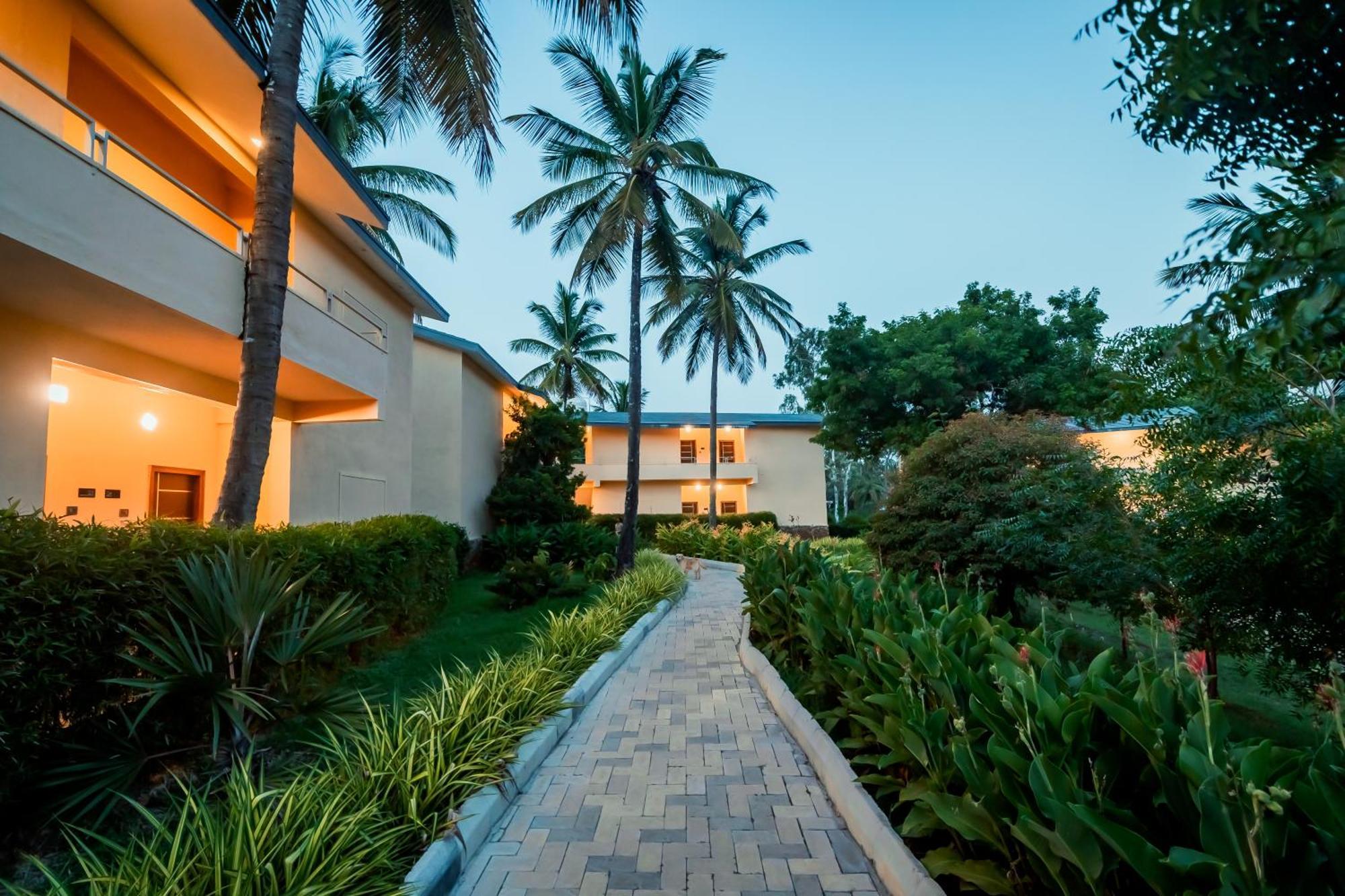 Commune18 Spa Resorts Chikmagalūr Dış mekan fotoğraf