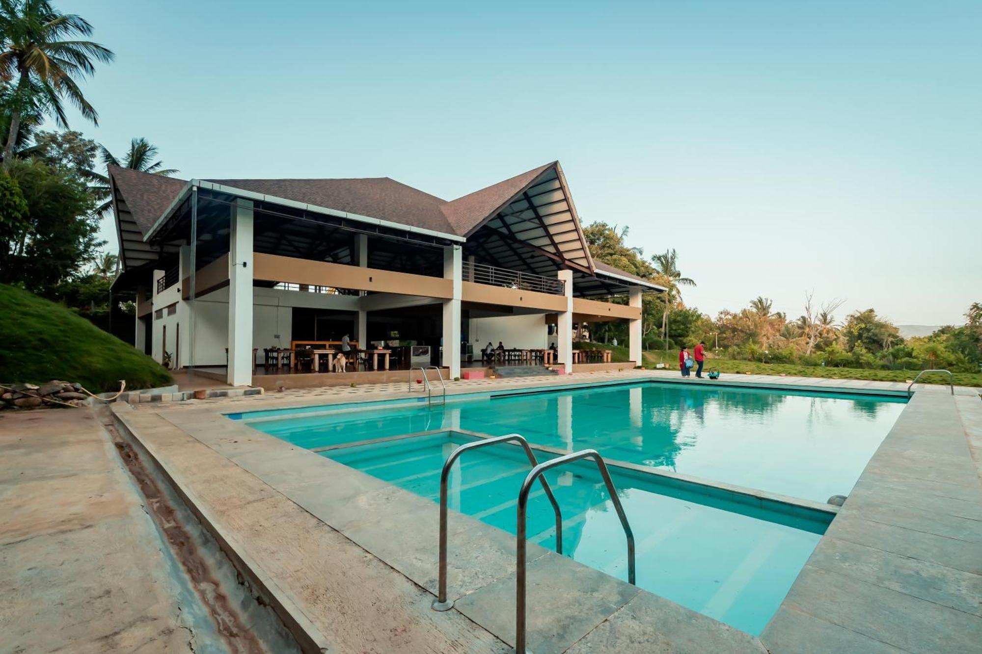 Commune18 Spa Resorts Chikmagalūr Dış mekan fotoğraf