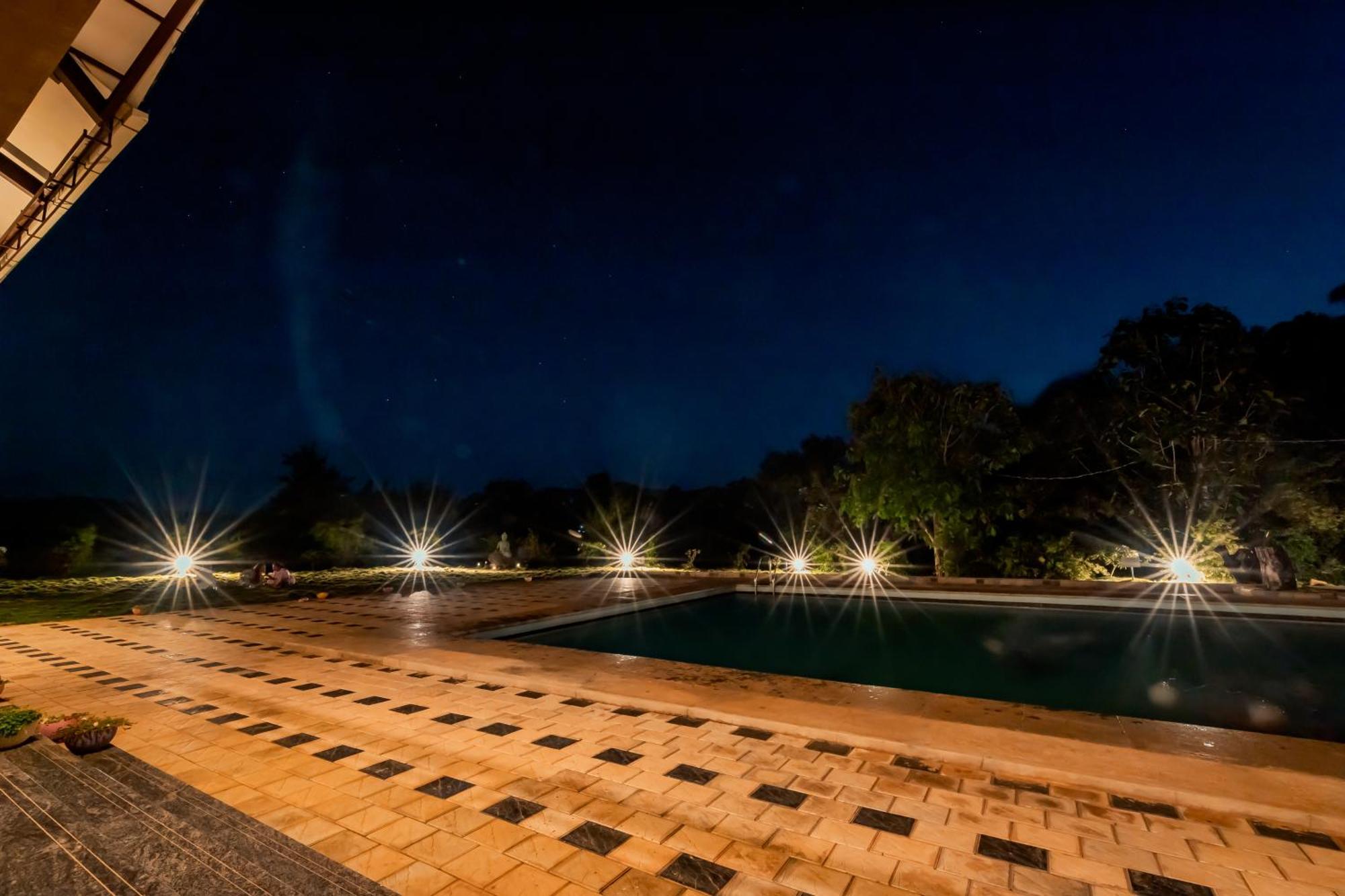 Commune18 Spa Resorts Chikmagalūr Dış mekan fotoğraf