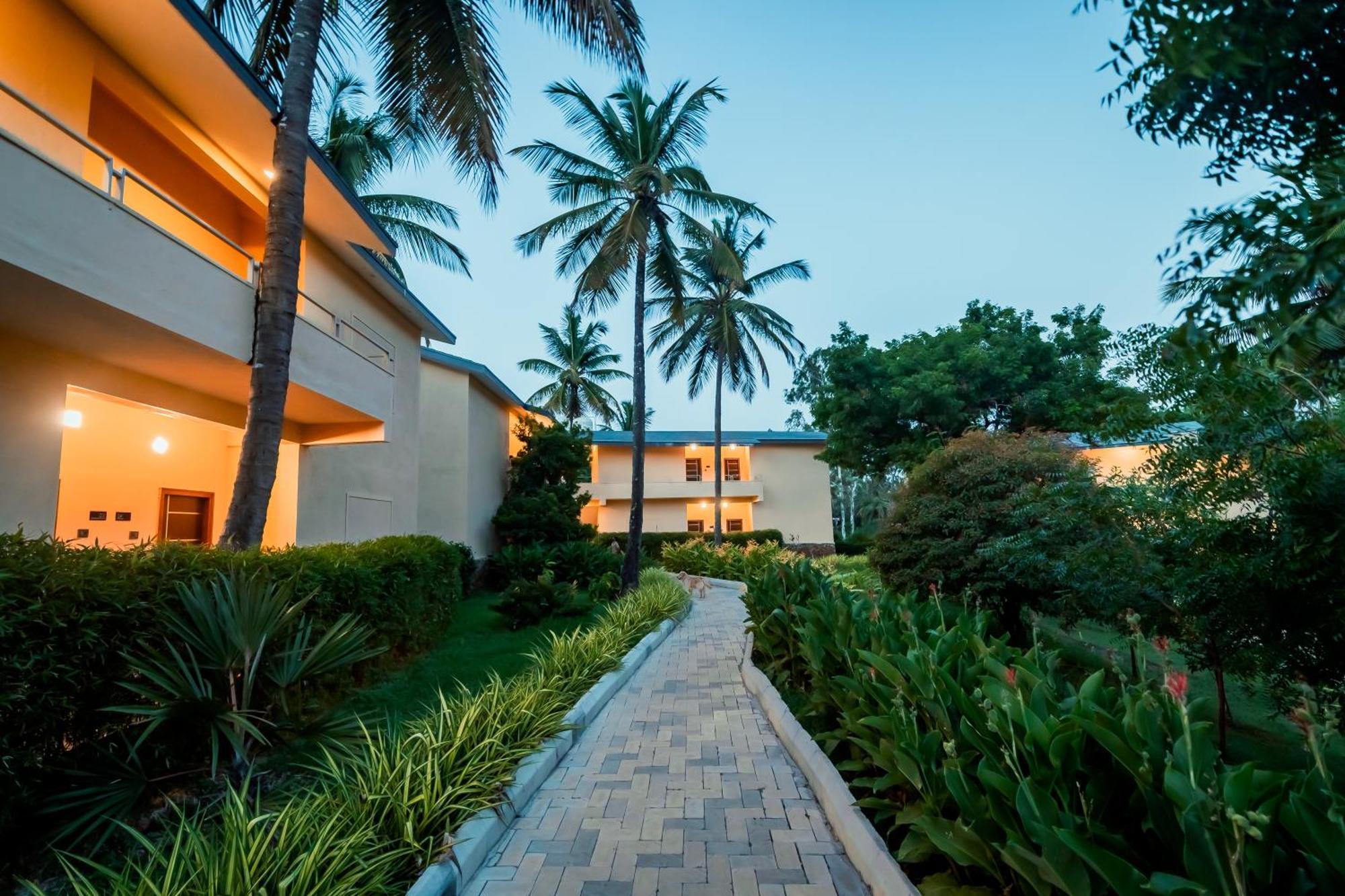 Commune18 Spa Resorts Chikmagalūr Dış mekan fotoğraf