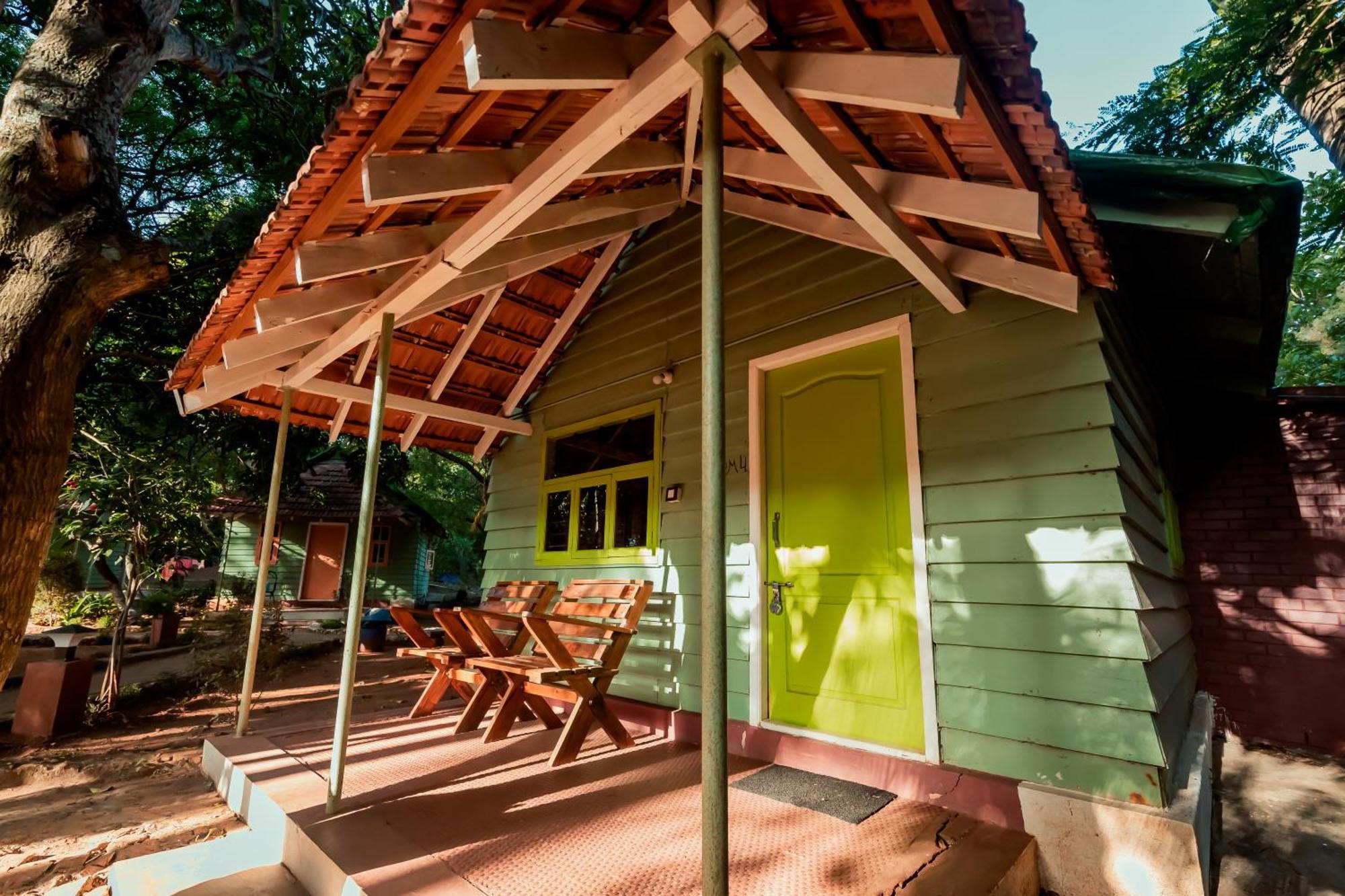 Commune18 Spa Resorts Chikmagalūr Dış mekan fotoğraf