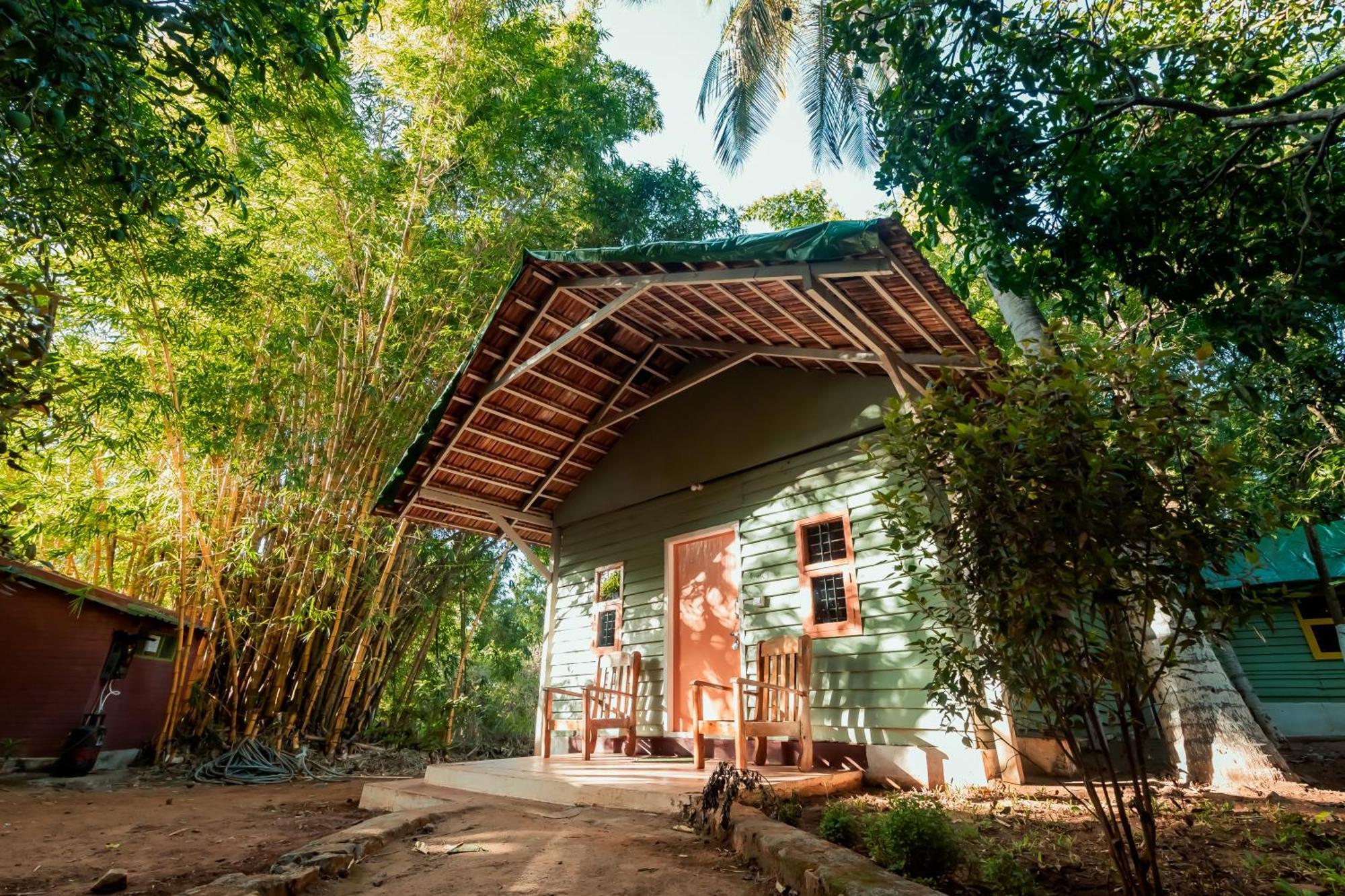Commune18 Spa Resorts Chikmagalūr Dış mekan fotoğraf